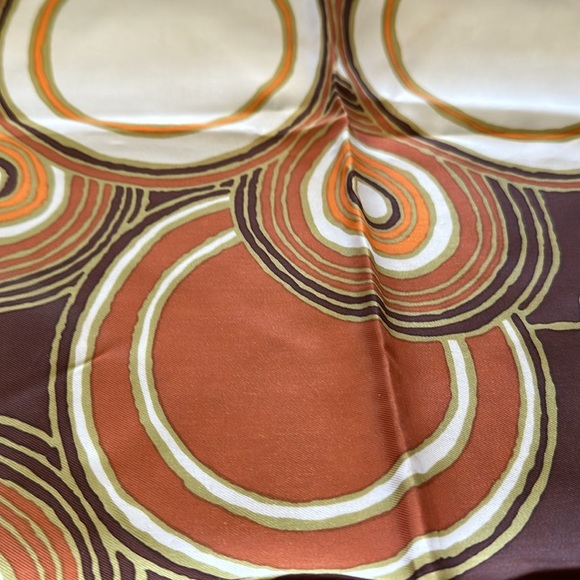 Vintage Simone Rain Scarf - Picture 8 of 11